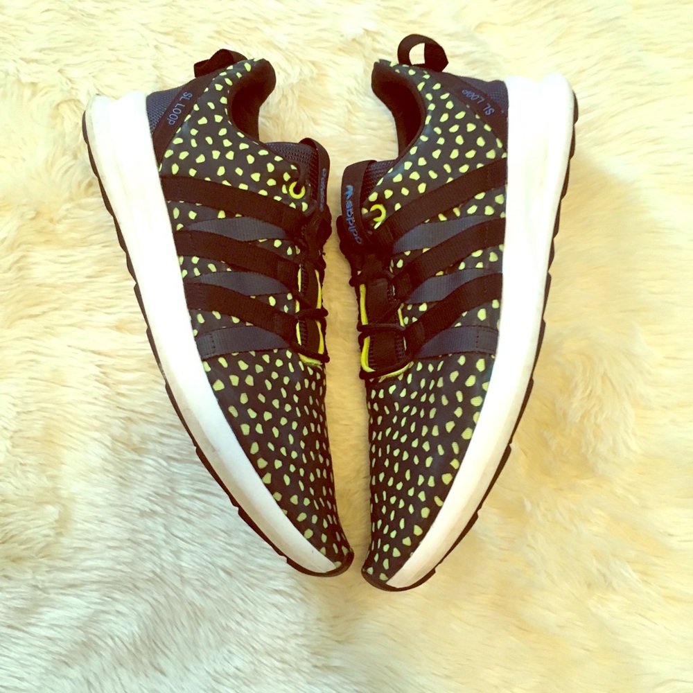 Adidas Sl loop